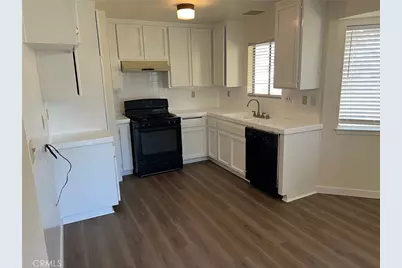10643 Redwood, Hesperia, CA 92345 - Photo 8