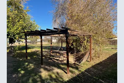 10643 Redwood, Hesperia, CA 92345 - Photo 12