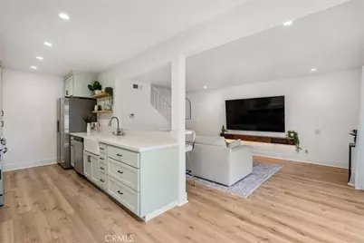 1196 Landsburn Circle, Westlake Village, CA 91361 - Photo 12