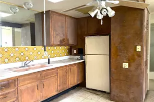 1621 Monterey Rd M2-19H, Seal Beach, CA 90740 - Photo 8