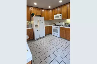 5833 Bonfair, Lakewood, CA 90712 - Photo 8