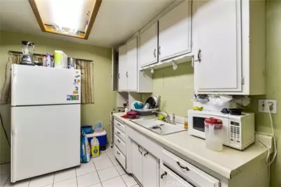 18793 San Bernardino, Bloomington, CA 92316 - Photo 12