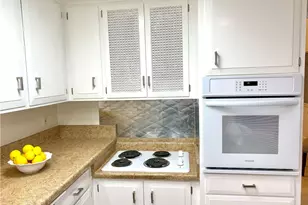 13581 Medinac Ln M5-71E, Seal Beach, CA 90740 - Photo 8