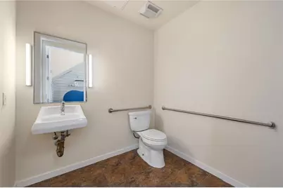 133 The Promenade #103, Long Beach, CA 90802 - Photo 18