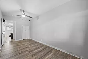 10328 Juniper, Los Angeles, CA 90002 - Photo 12
