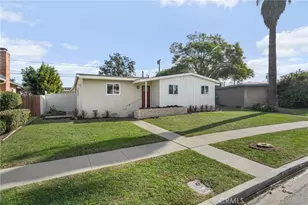 2306 Carfax, Long Beach, CA 90815 - Photo 2