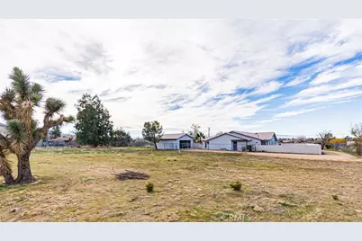 9515 Juniper, Apple Valley, CA 92308 - Photo 46