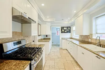 10111 Roselee Drive, Garden Grove, CA 92840 - Photo 6
