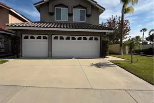 4890 Hannah, Yorba Linda, CA 92886 - Photo 2