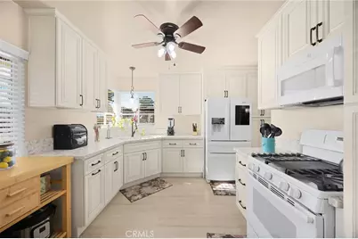 1819 W Olive Avenue, Fullerton, CA 92833 - Photo 6