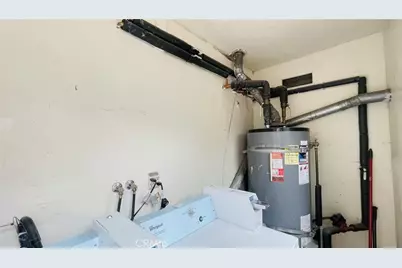 1083 Gaviota Avenue, Long Beach, CA 90813 - Photo 28