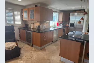 1994 Stanley, Signal Hill, CA 90755 - Photo 10