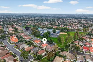 46 Christamon W, Irvine, CA 92620 - Photo 42