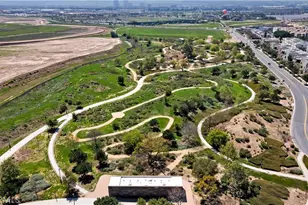 125 Allusion, Irvine, CA 92618 - Photo 52