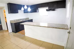 1102 W 53rd St, Los Angeles, CA 90037 - Photo 18