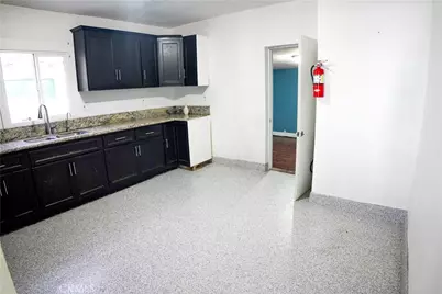 1102 W 53rd Street, Los Angeles, CA 90037 - Photo 20