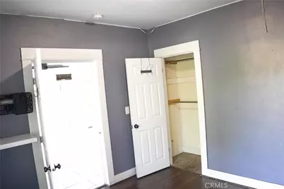 1102 W 53rd Street, Los Angeles, CA 90037 - Photo 8