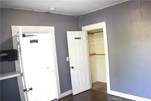 1102 W 53rd St, Los Angeles, CA 90037 - Photo 8