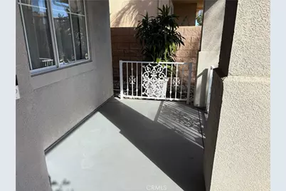 14610 Arizona Street, Fontana, CA 92336 - Photo 4