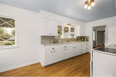 527 N Park Lane, Orange, CA 92867 - Photo 12