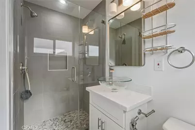 15631 Plymouth, Huntington Beach, CA 92647 - Photo 22