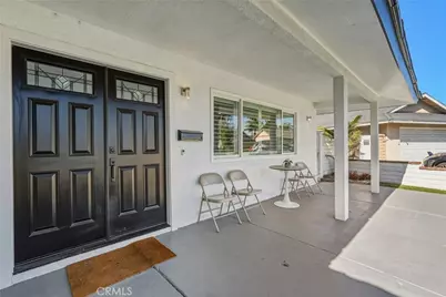 15631 Plymouth, Huntington Beach, CA 92647 - Photo 6