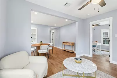 401 E 61st, Los Angeles, CA 90003 - Photo 4