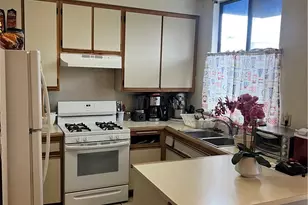 304 Park Shadow Ct, Baldwin Park, CA 91706 - Photo 18