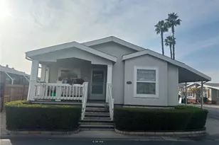 2300 Lewis Stree St, Anaheim, CA 92802 - Photo 2