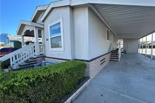 2300 Lewis Stree St, Anaheim, CA 92802 - Photo 12