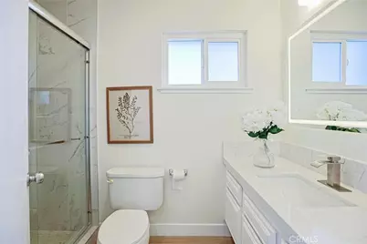2301 W Manly, Santa Ana, CA 92704 - Photo 48