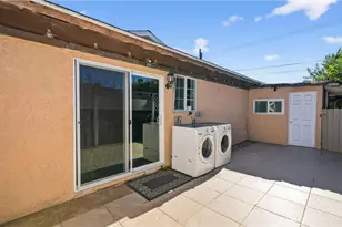 2422 Bern Ln, Santa Ana, CA 92706 - Photo 32