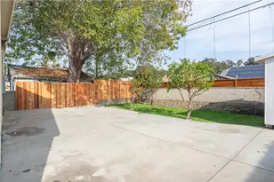 5104 8th Ave, Los Angeles, CA 90043 - Photo 46