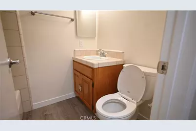 2514 N Tustin #F(66), Santa Ana, CA 92705 - Photo 20