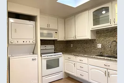 13151 Shawnee Ln., M11-266J, Seal Beach, CA 90740 - Photo 22