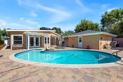 1116 W 21st Street, Santa Ana, CA 92706 - Photo 2