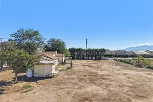 11285 Cherry Ave, Cherry Valley, CA 92223 - Photo 36