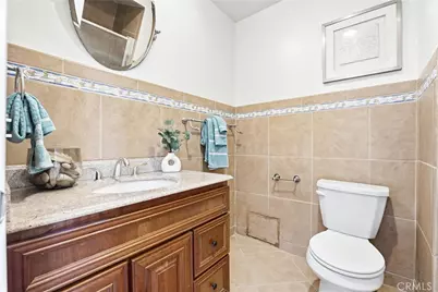 545 Chestnut Ave ##207, Long Beach, CA 90802 - Photo 16