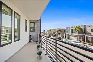 208 Ocean Pl, Seal Beach, CA 90740 - Photo 50