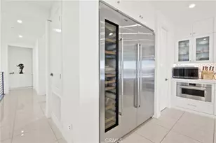 208 Ocean Pl, Seal Beach, CA 90740 - Photo 36