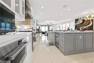 208 Ocean Pl, Seal Beach, CA 90740 - Photo 34