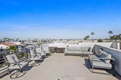 208 Ocean Place, Seal Beach, CA 90740 - Photo 58