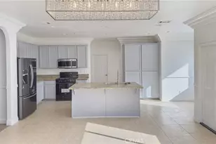 18215 Grove Pl, Fontana, CA 92336 - Photo 6