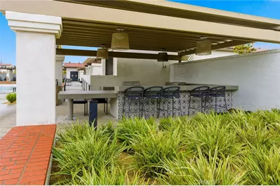 16770 Tea Tree Lane, Fontana, CA 92336 - Photo 58