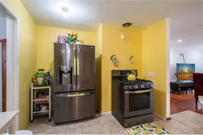 352 E 49th, Long Beach, CA 90805 - Photo 10