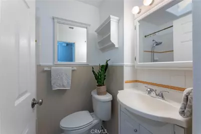 474 E 44th Circle, Long Beach, CA 90807 - Photo 20