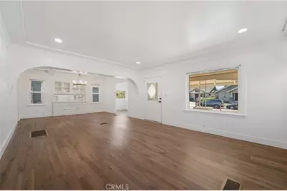 1261 W 51st, Los Angeles, CA 90037 - Photo 4