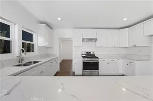 1261 W 51st, Los Angeles, CA 90037 - Photo 18