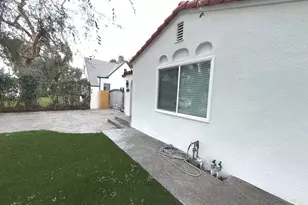 1207 S Van Ness, Santa Ana, CA 92707 - Photo 2