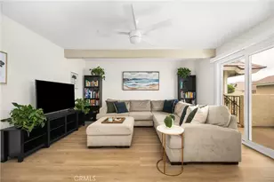 16 Oval, Irvine, CA 92604 - Photo 2